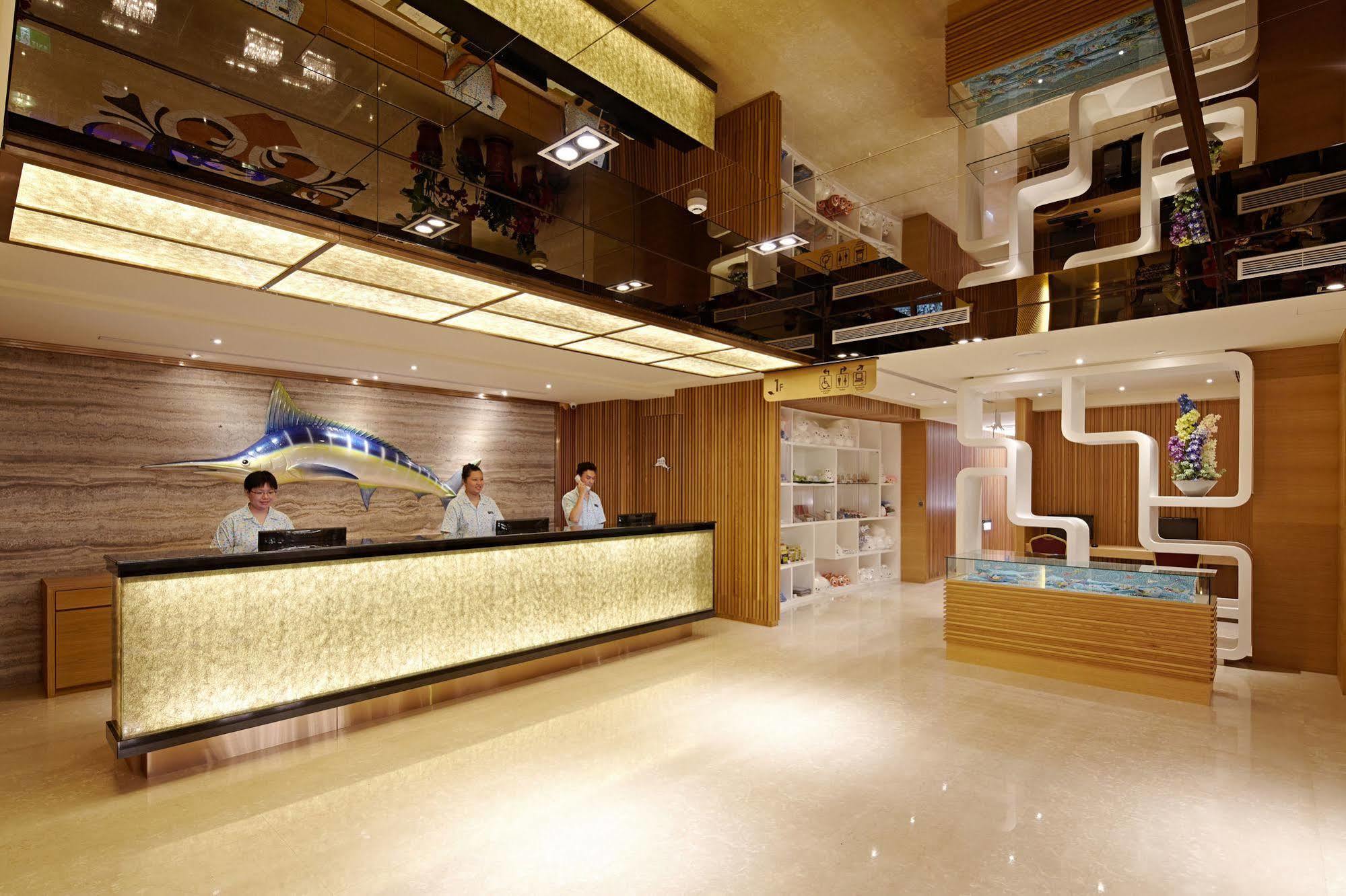 Fish Hotel Taitung Exterior photo